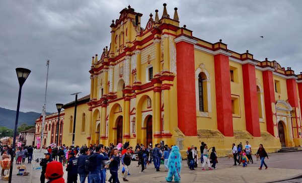 Shuttle from Antigua Guatemala to San Cristóbal de las Casas (Mexico)